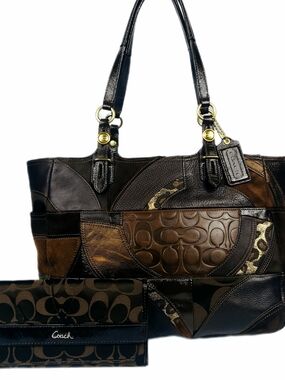 COACH 2 Pc SET/Leather&Canvas Patchwork Tote and Wallet in Shades of Brown